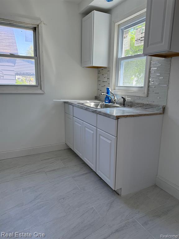 6365 LONGACRE Street, Detroit, MI 48228 — Photo 4