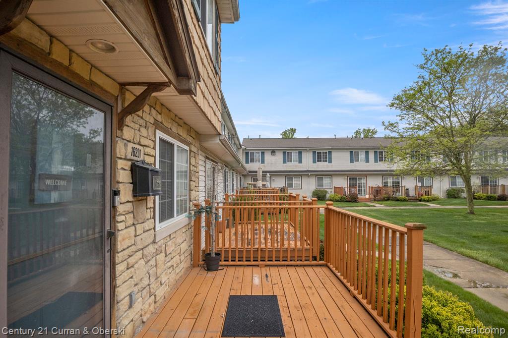 16201 TERRACE VILLAGE Drive, Taylor, MI 48180 — Photo 4