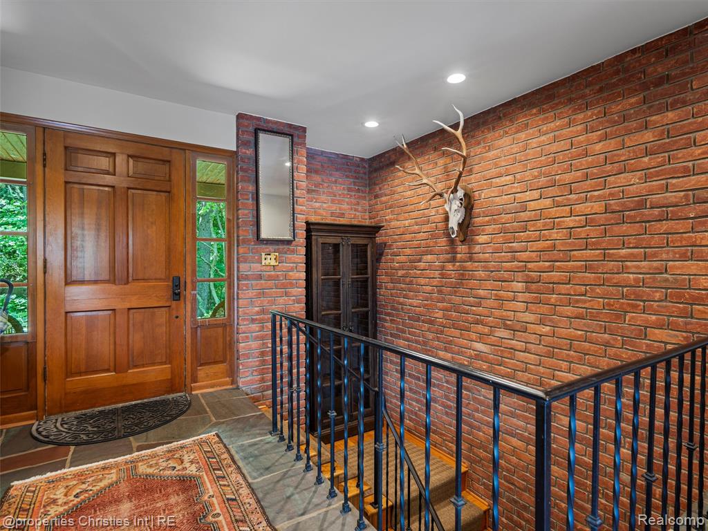 4383 Pine Tree Trail, Bloomfield Hills, MI 48302 — Photo 20