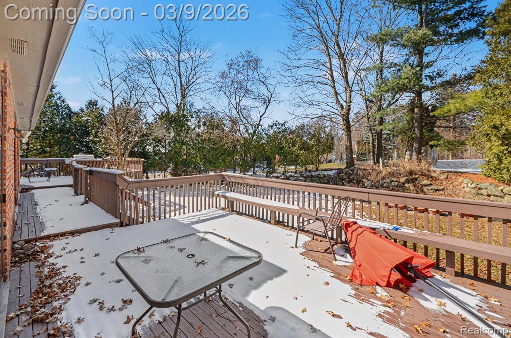 4280 Woodlands, Orchard Lake Village, MI 48323 — Photo 34