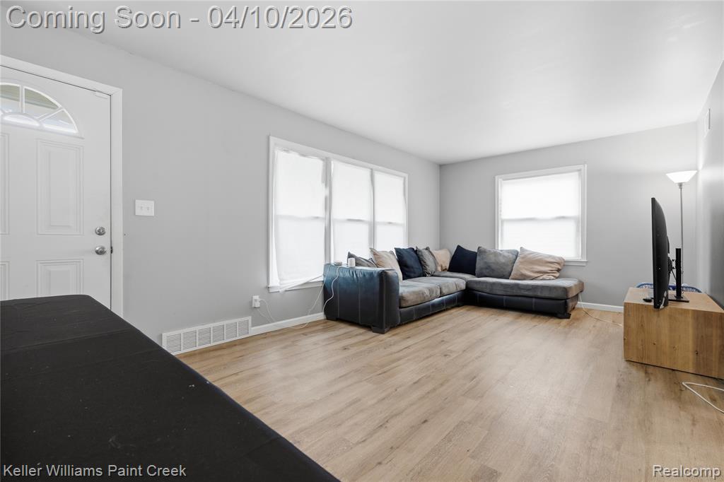 18718 Garfield Street, Redford, MI 48240 — Photo 9
