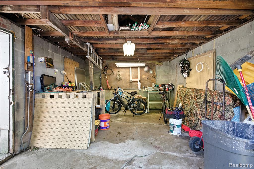 5452 Monroe Street, Dearborn Heights, MI 48125 — Photo 24