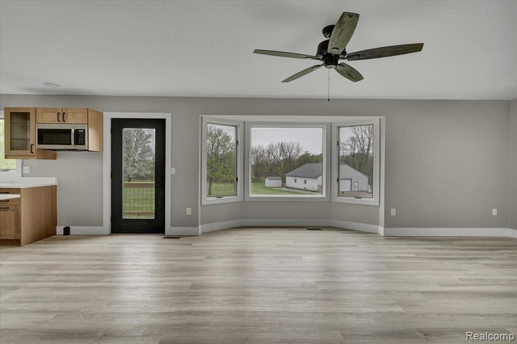 7341 Wood Pointe Drive, Almont, MI 48003 — Photo 20