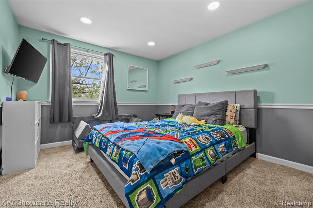 2922 Airport Road, Waterford, MI 48329 — Photo 19