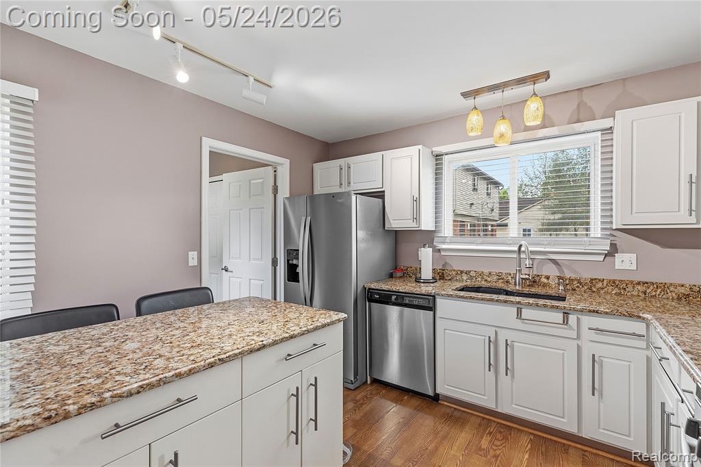 6054 Carnegie Street, Romulus, MI 48174 — Photo 9