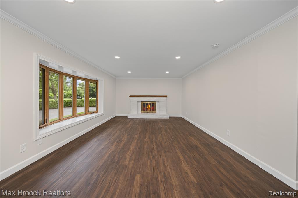 6695 Lahser Road, Bloomfield Hills, MI — Photo 5