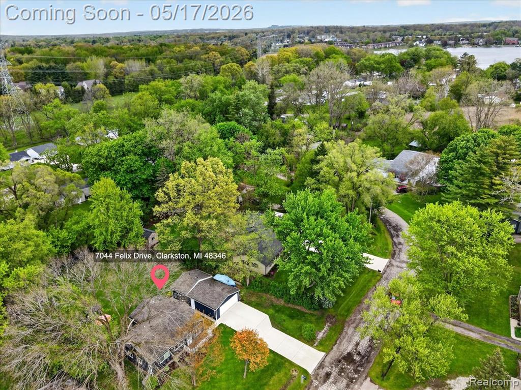 7044 Felix Drive, Clarkston, MI — Photo 36