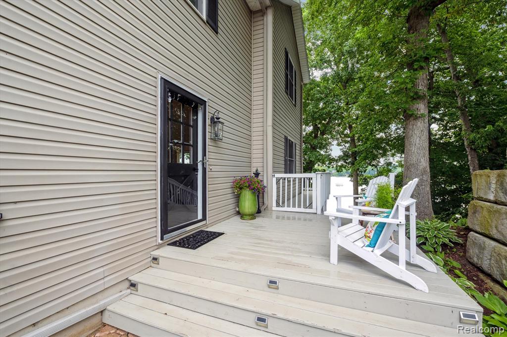 6201 Academy Drive, Brighton, MI 48116 — Photo 5