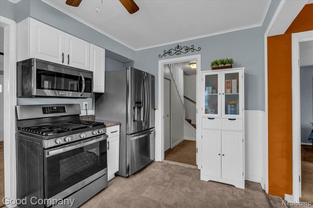 5830 HURON Street, Taylor, MI 48180 — Photo 9