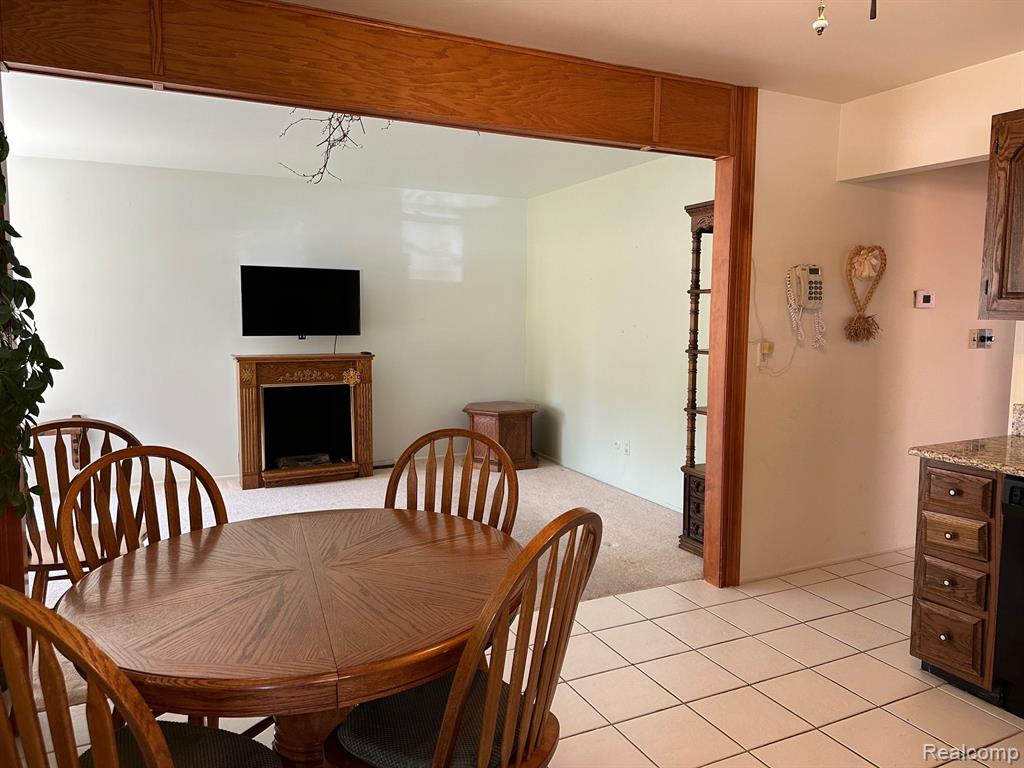 624 RIVERBANK Street, Lincoln Park, MI 48146 — Photo 11
