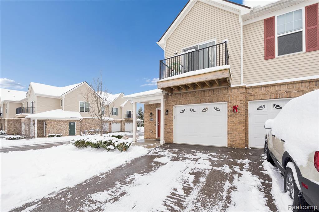 10028 RIDGE RUN Street, 10, Howell, MI 48855 — Photo 21