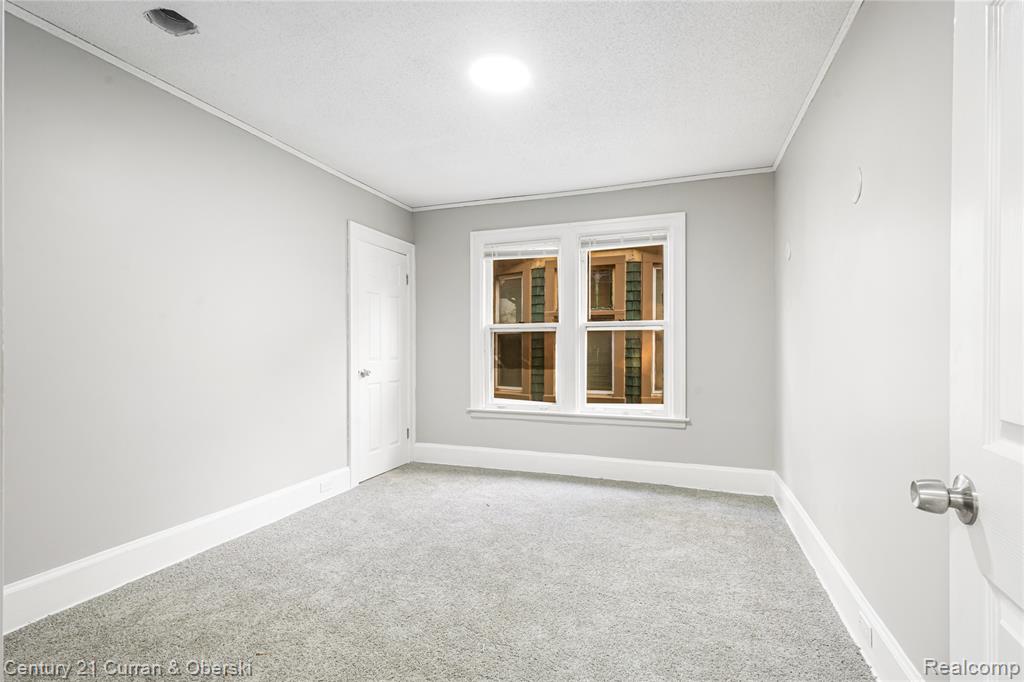 3054 Cadillac Boulevard, Redford, MI 48214 — Photo 20