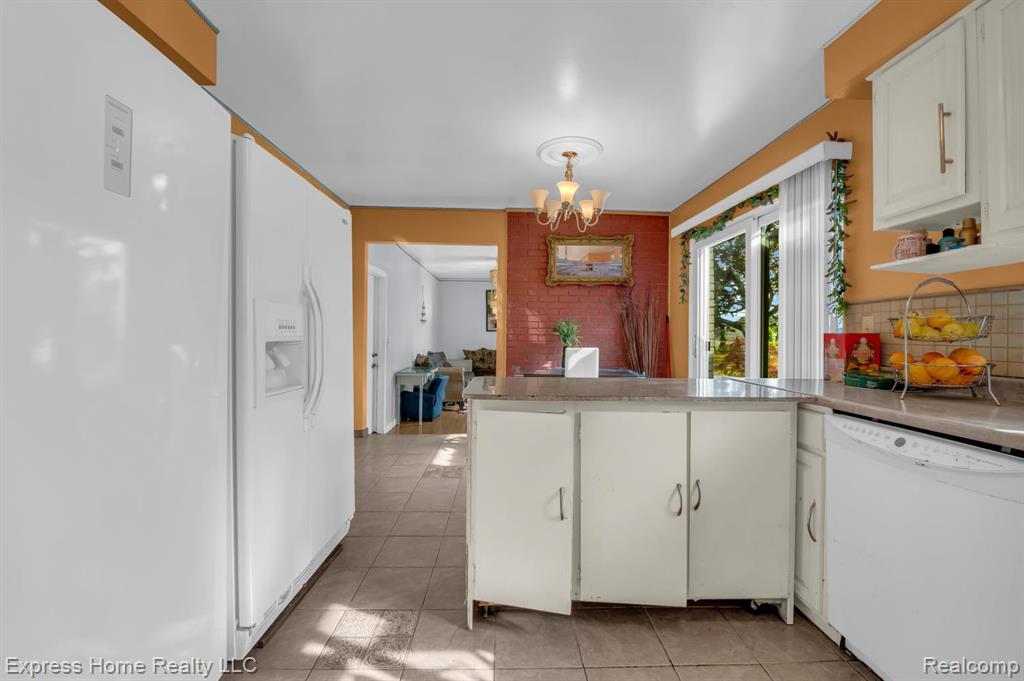 2338 Marlow Drive, Warren, MI 48092 — Photo 10