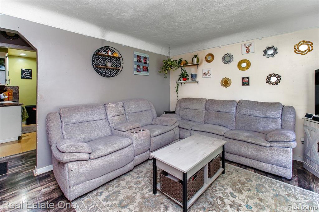 540 Champaign Road, Lincoln Park, MI 48146 — Photo 4