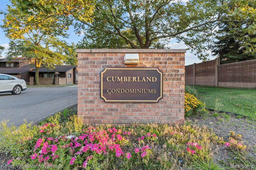 26692 Summerdale Drive, Southfield, MI 48033 — Photo 35