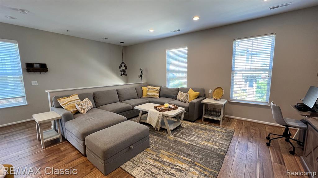 355 Red Ryder Drive, Plymouth, MI 48170 — Photo 6