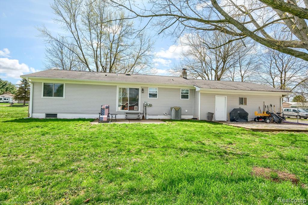 950 Alfalfa Drive, Lapeer, MI 48446 — Photo 37