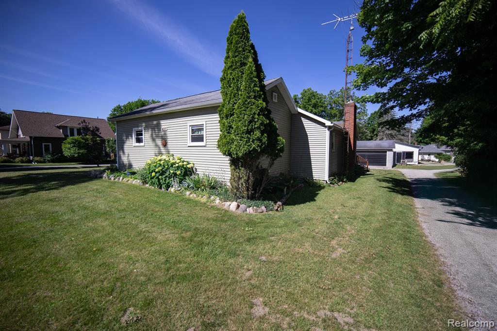 411 N BRIDGE Street, Linden, MI 48451 — Photo 19