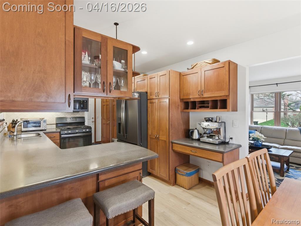3363 Blasser Drive, Lake Orion, MI — Photo 27