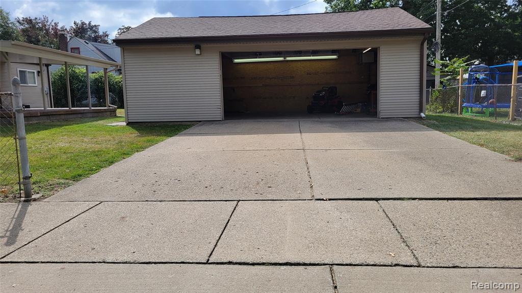4910 Moore Street, Wayne, MI 48184 — Photo 5