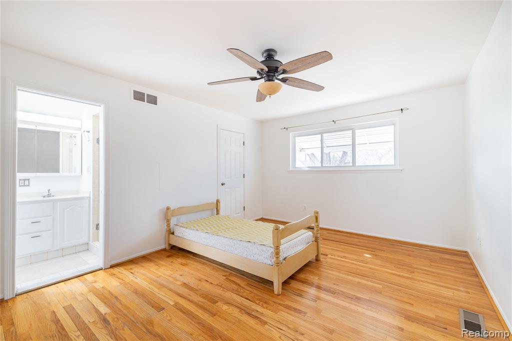 21918 Knudsen Drive, Grosse Ile, MI 48138 — Photo 19