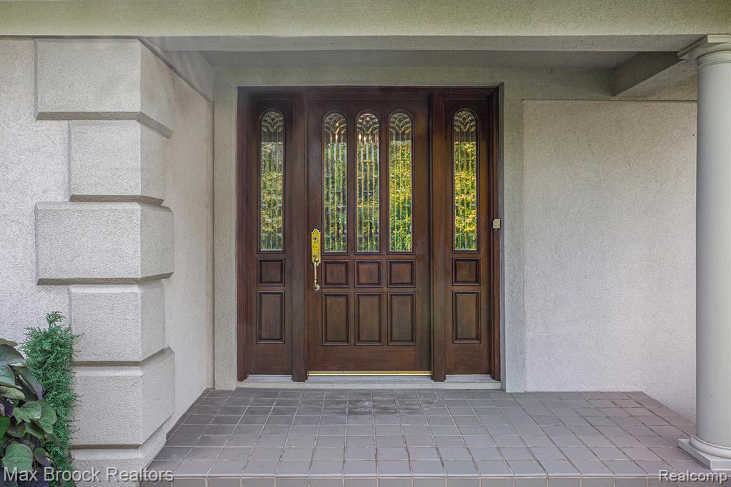 855 N Pemberton Road, Bloomfield Hills, MI 48302 — Photo 3