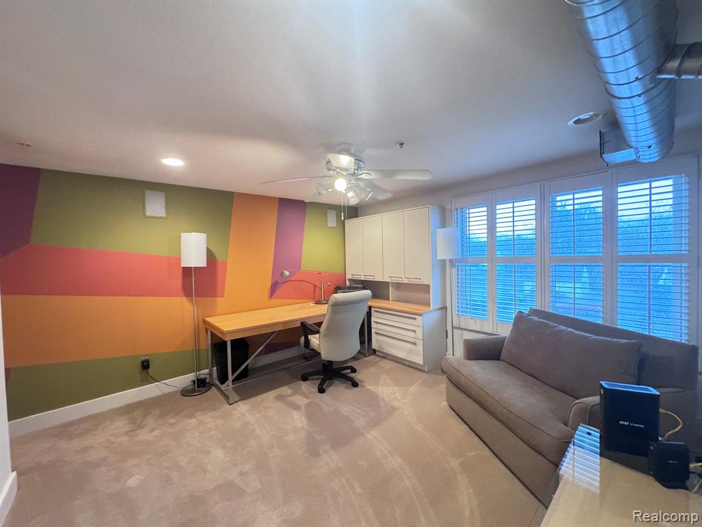 674 W 11 MILE Road, Royal Oak, MI 48067 — Photo 16