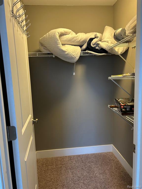 5736 HYDE PARK Avenue, Kalamazoo, MI 49009 — Photo 33