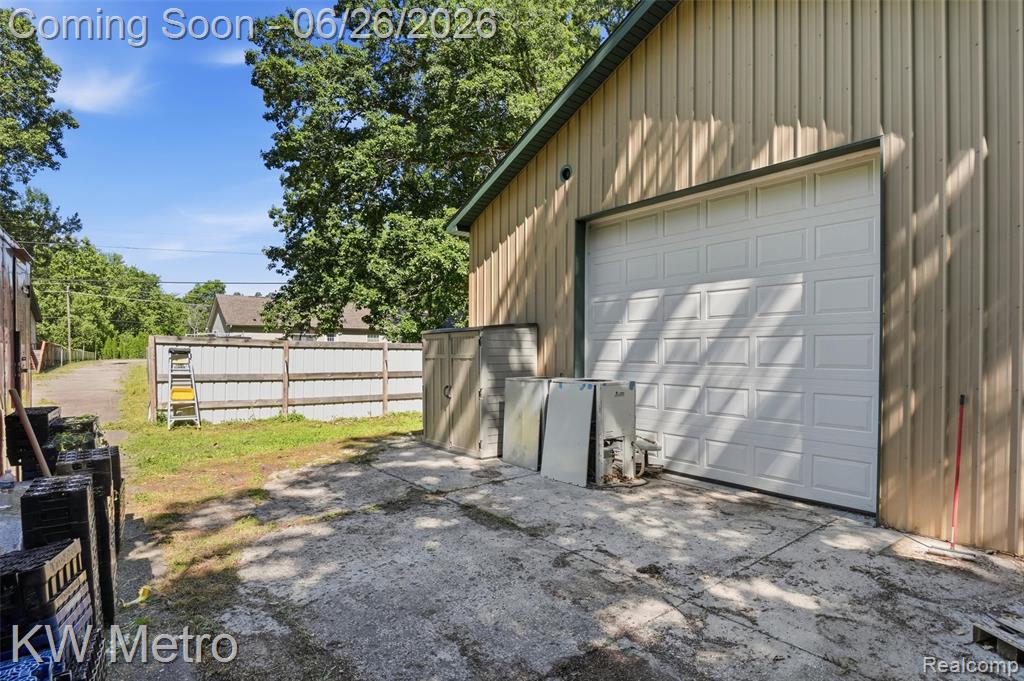 22733 Sumpter rd Road, Belleville, MI 48111 — Photo 35