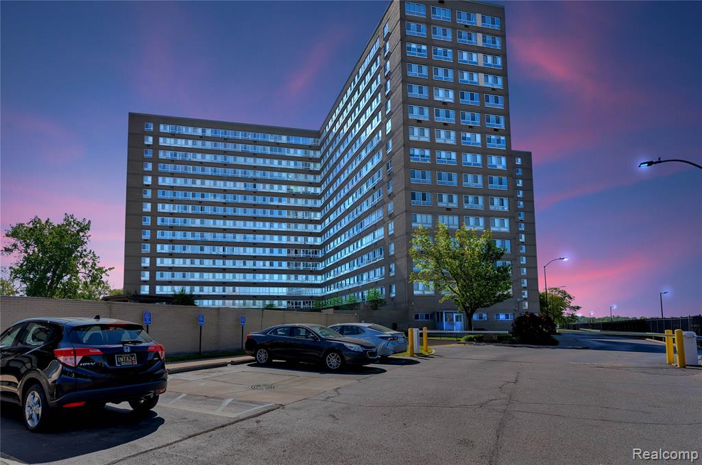 8900 E Jefferson Avenue, 630-631, Detroit, MI 48214 — front exterior