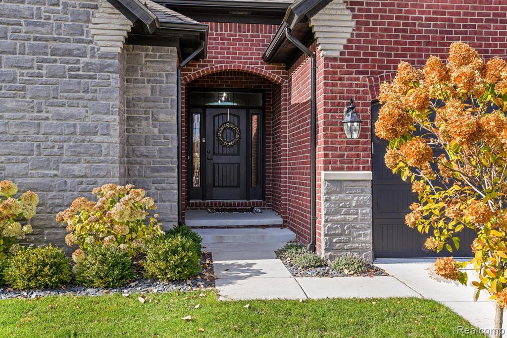 50035 ANITA Way N, Macomb, MI 48044 — Photo 34