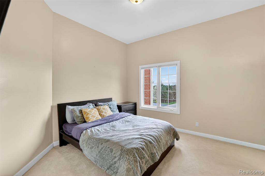 6620 Minnow Pond Drive, West Bloomfield, MI — Photo 52