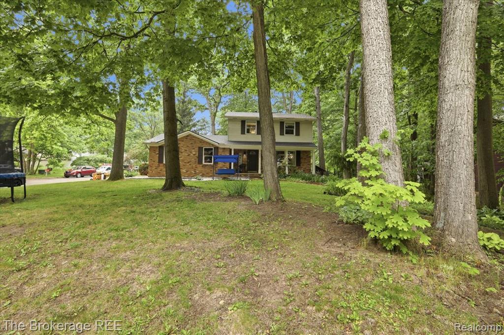 5639 Cross Village Road, Grand Blanc, MI 48439 — Photo 4