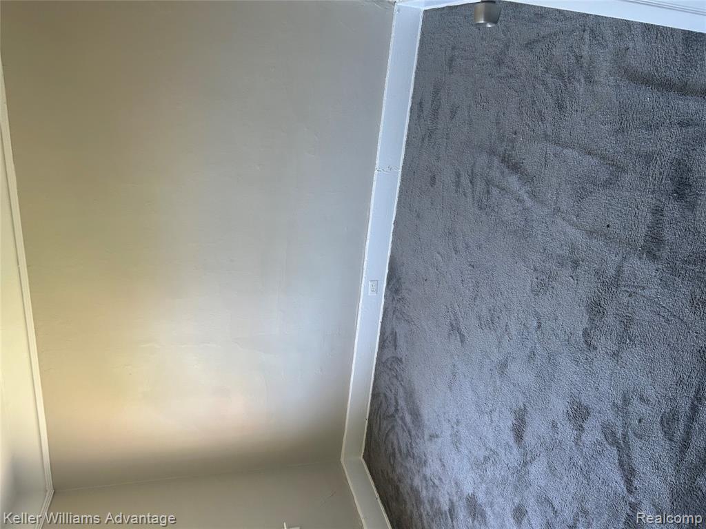9842 Woodrow Wilson Street, Detroit, MI 48206 — Photo 2