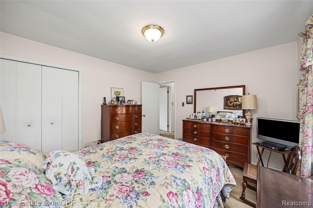 650 Cadieux Road, 1, Grosse Pointe, MI 48230 — Photo 23