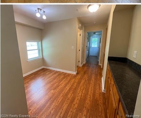 5028 Pheasant Road, Waterford, MI 48327 — Photo 10