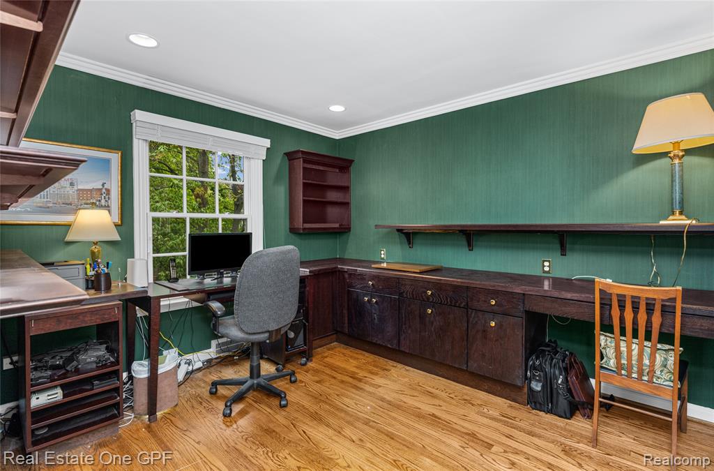 16904 Saint Paul Street, Grosse Pointe, MI 48230 — Photo 20