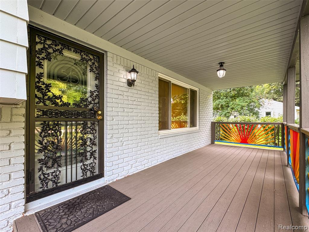 545 Woodbridge Circle, Waterford, MI 48327 — Photo 6
