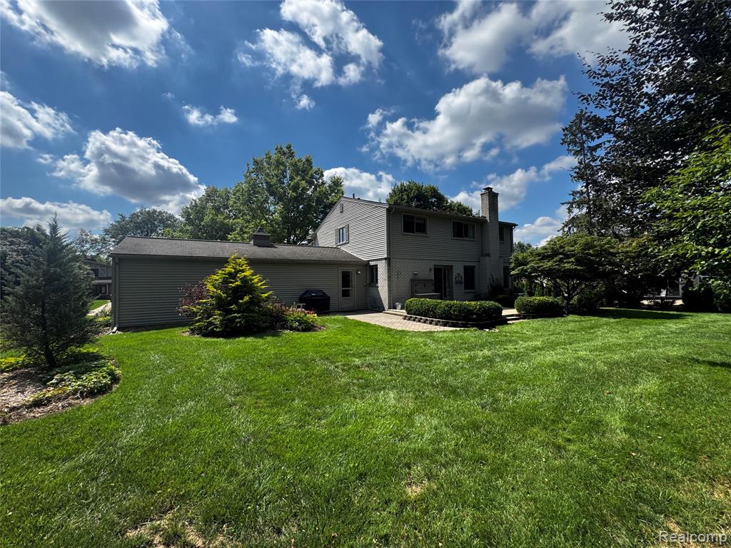 42098 Banbury Road, Northville, MI — Photo 34