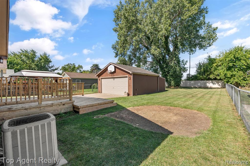 49431 Fuller Road, Chesterfield, MI — Photo 26