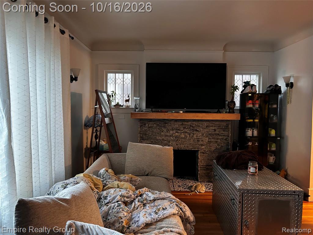 Photo 4