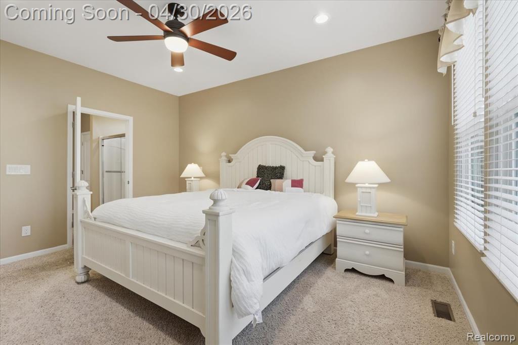 3031 Sumerlyn Court, Auburn Hills, MI 48326 — Photo 23