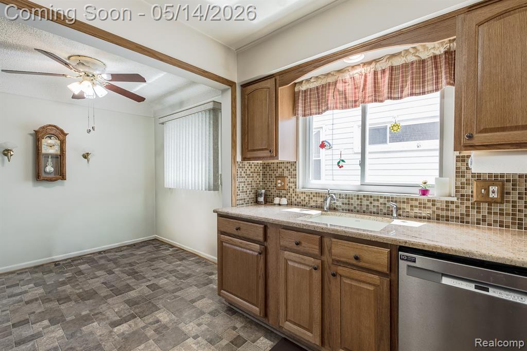 7190 Winona Avenue, Allen Park, MI 48101 — Photo 12
