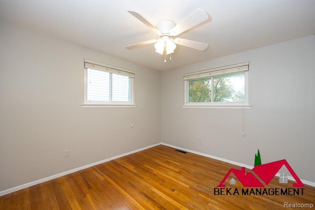 8040 Alton Street, Canton, MI 48187 — Photo 13