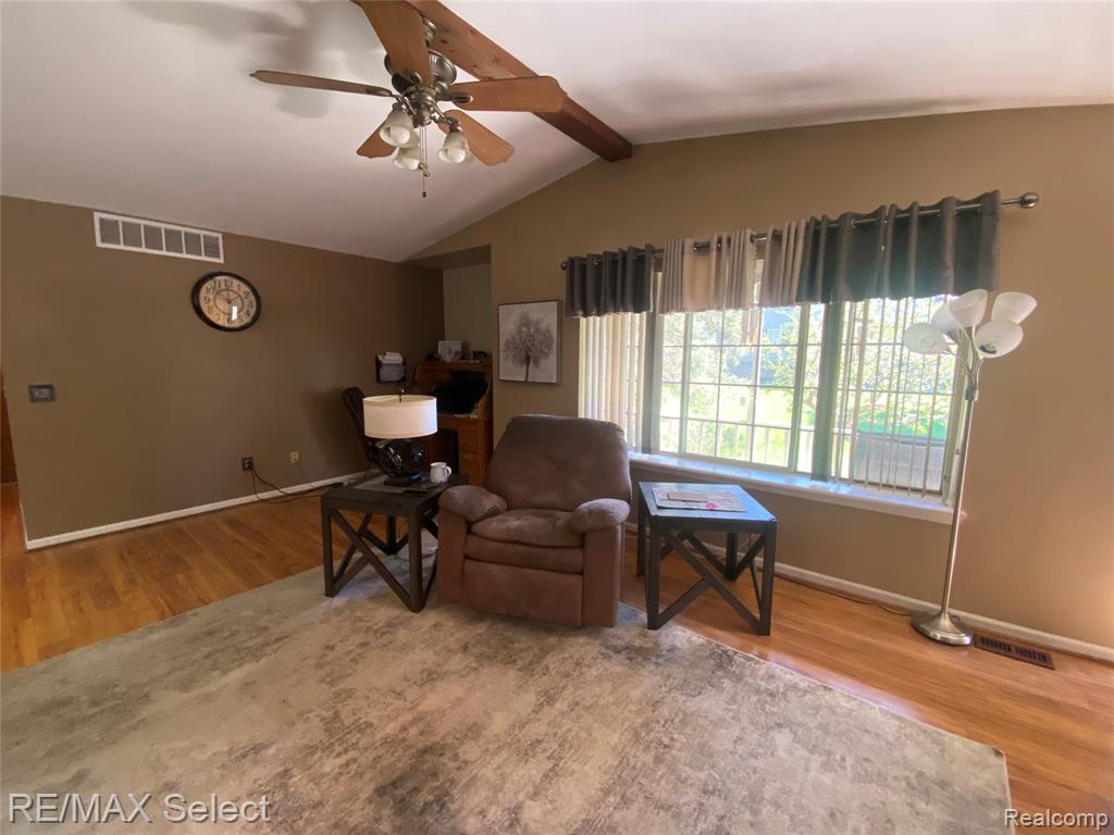 5057 Sandalwood Drive, Grand Blanc, MI 48439 — Photo 4
