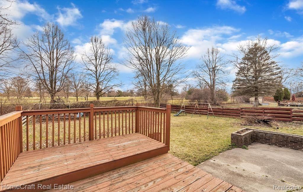 9224 PANAMA Avenue, Ypsilanti, MI 48198 — Photo 26