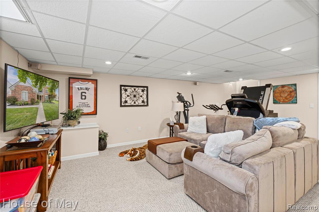 47793 Ten Point Drive, Canton, MI 48187 — Photo 42