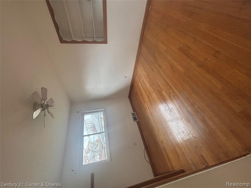 8539 Norborne Avenue, Dearborn Heights, MI 48127 — Photo 7