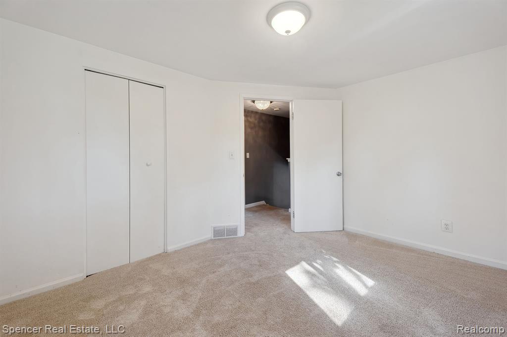 44149 Durson Street, Novi, MI — Photo 24