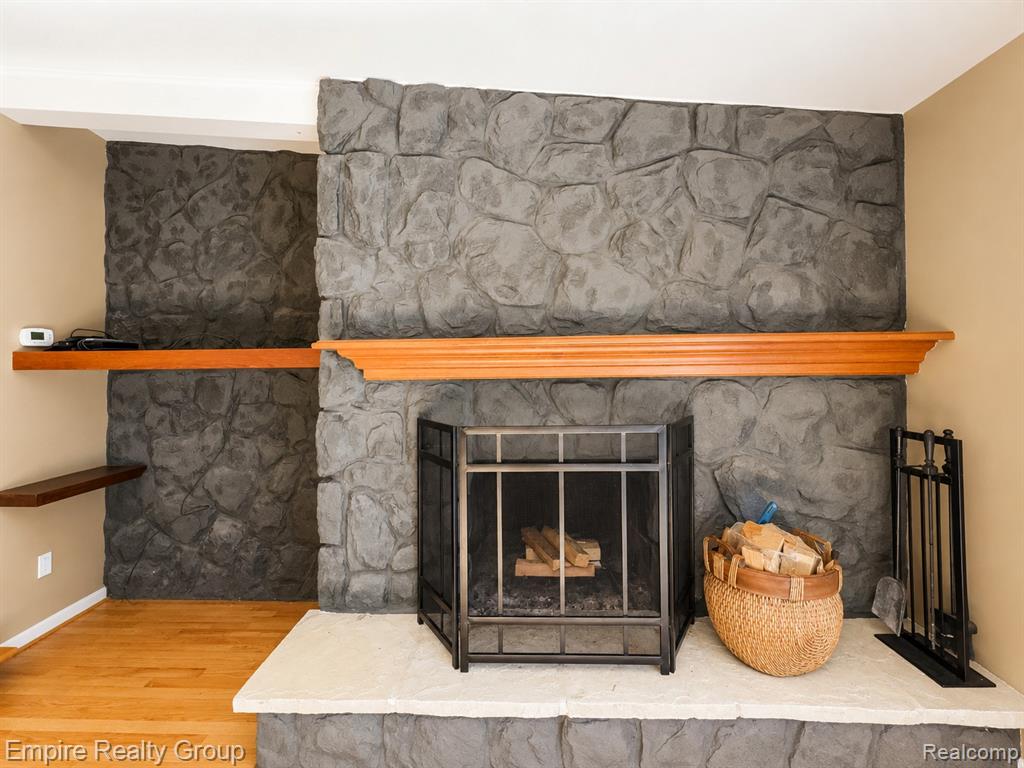 5005 Wing Lake Road, Bloomfield Hills, MI 48302 — Photo 24